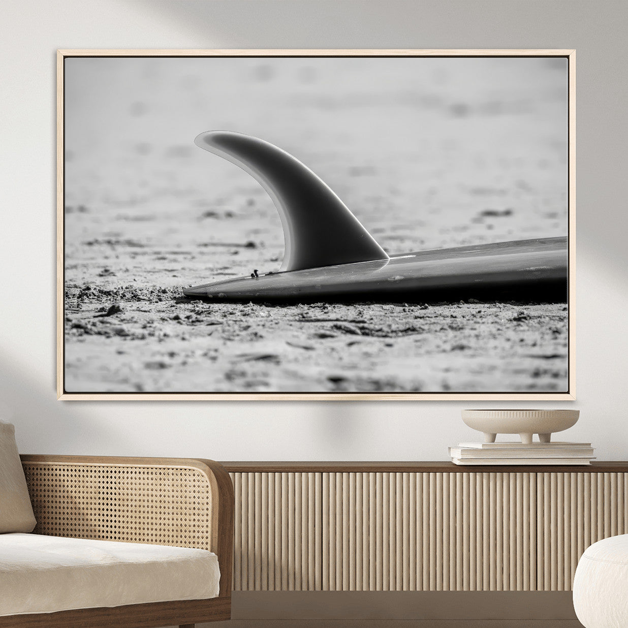 MGV-FC-36X24 - Black White Surfboard Wall Art Canvas Print, Framed Minimalist Beach Art Picture Print, Surf Fin Perfect Minimalist Coastal Decor Artwork