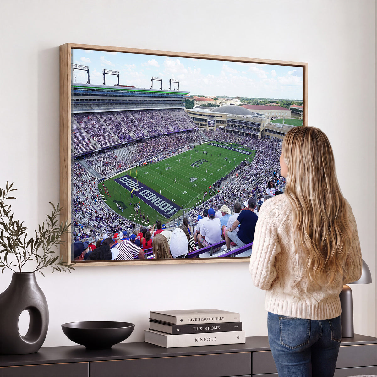 95139-MGV-CV-36X24 - The Texas Christian University TCU Horned Frogs Football Team Print, Fort Worth