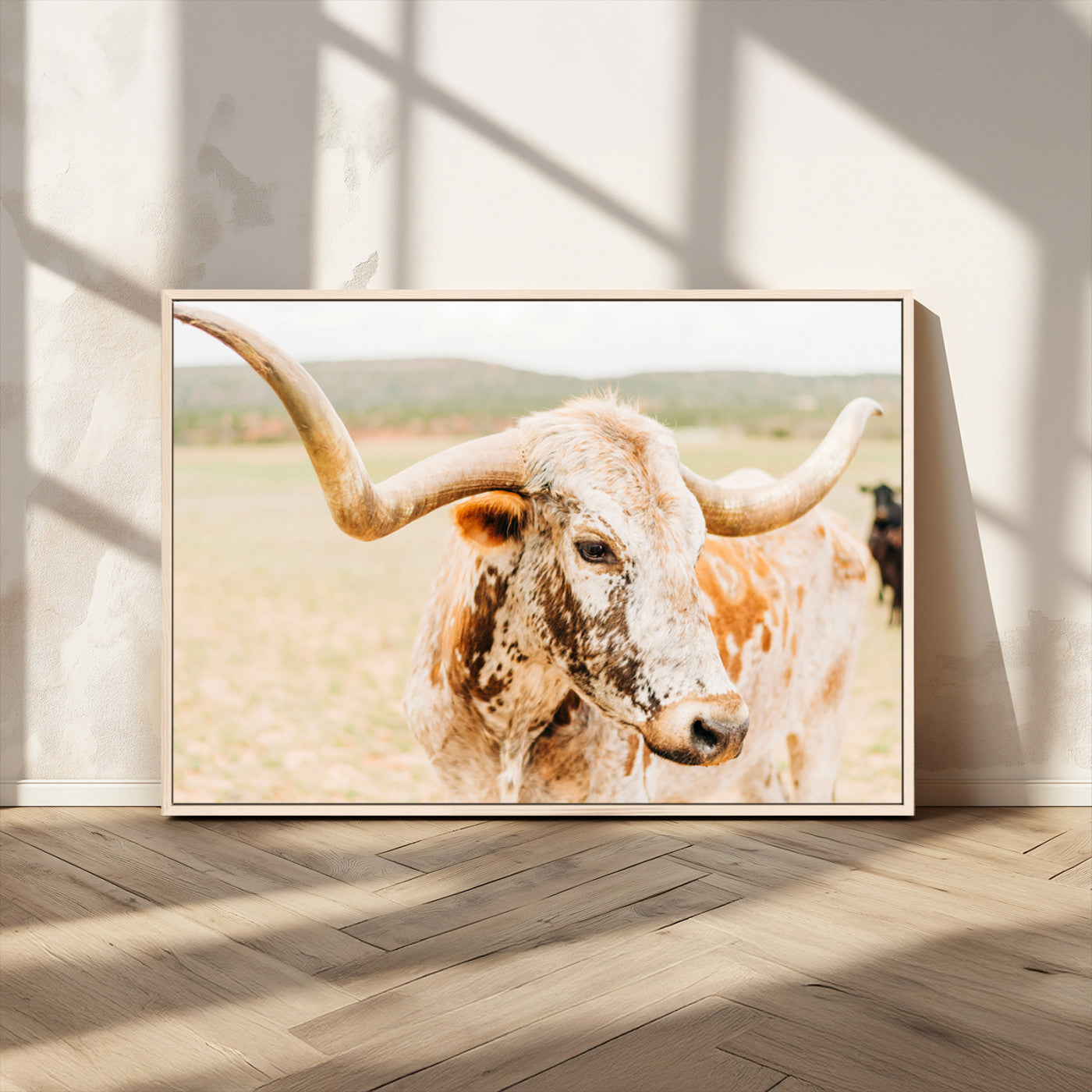 MGV-FC-36X24 - Texas Longhorn Wall Art Canvas Print, Framed Speckled Cow Art Picture Print, Rustic Bull Perfect Rustic Western Decor Artwork