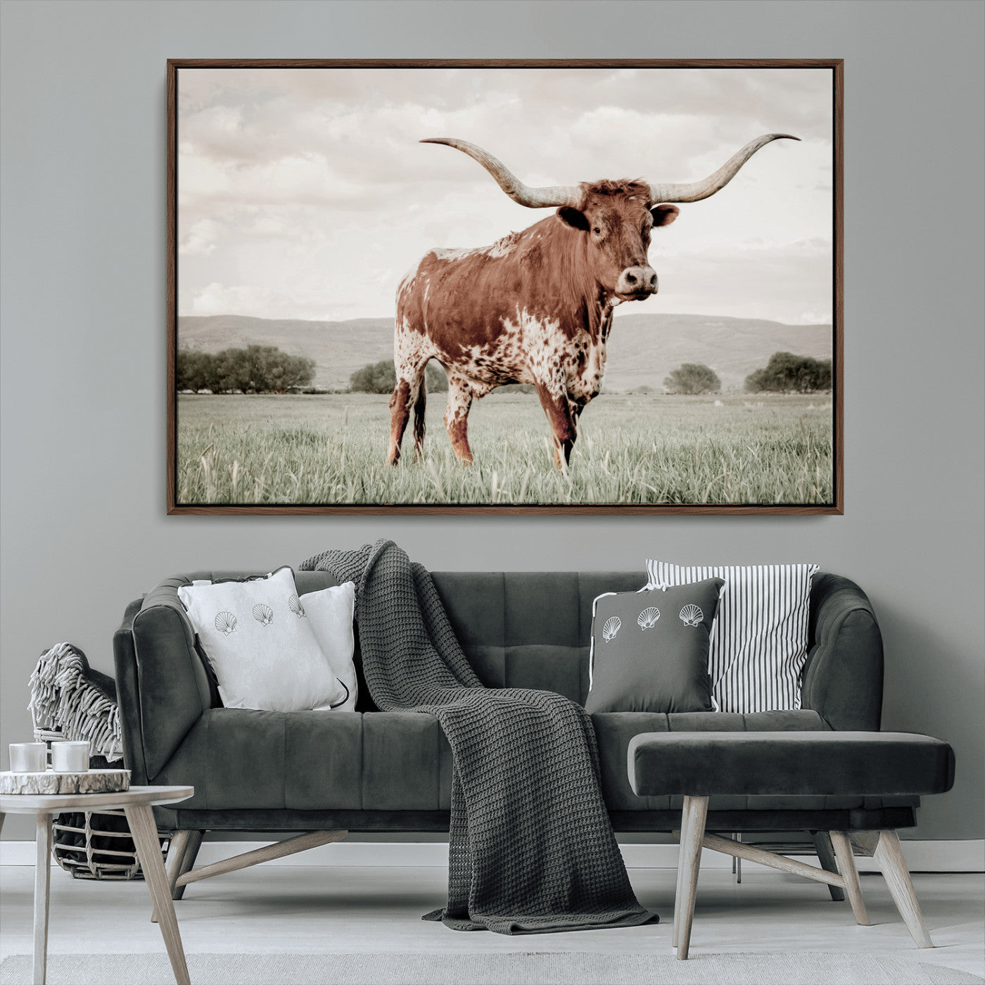28309012-MGV-CV-36X24 - Texas Longhorn Wall Art Canvas Print, Framed Spotted Cattle Art Picture Print, Horned Bull Perfect Rustic Western Decor Artwork