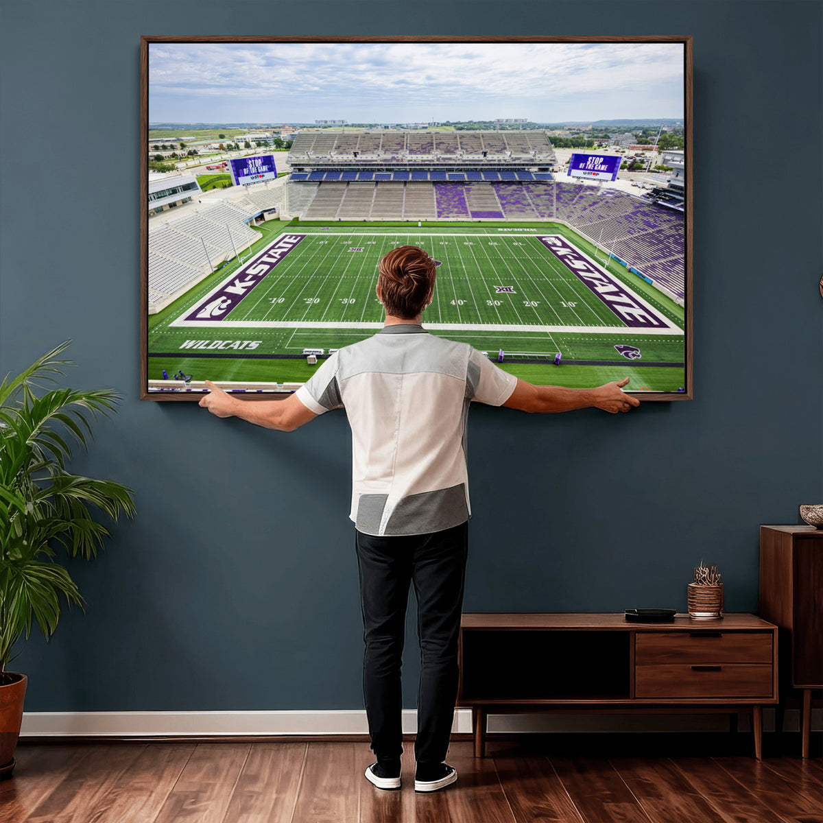 29452-MGV-CV-36X24 - KState Wildcats Football Team Print - Manhattan Bill Snyder Family Football Stadium Wall Art Canvas