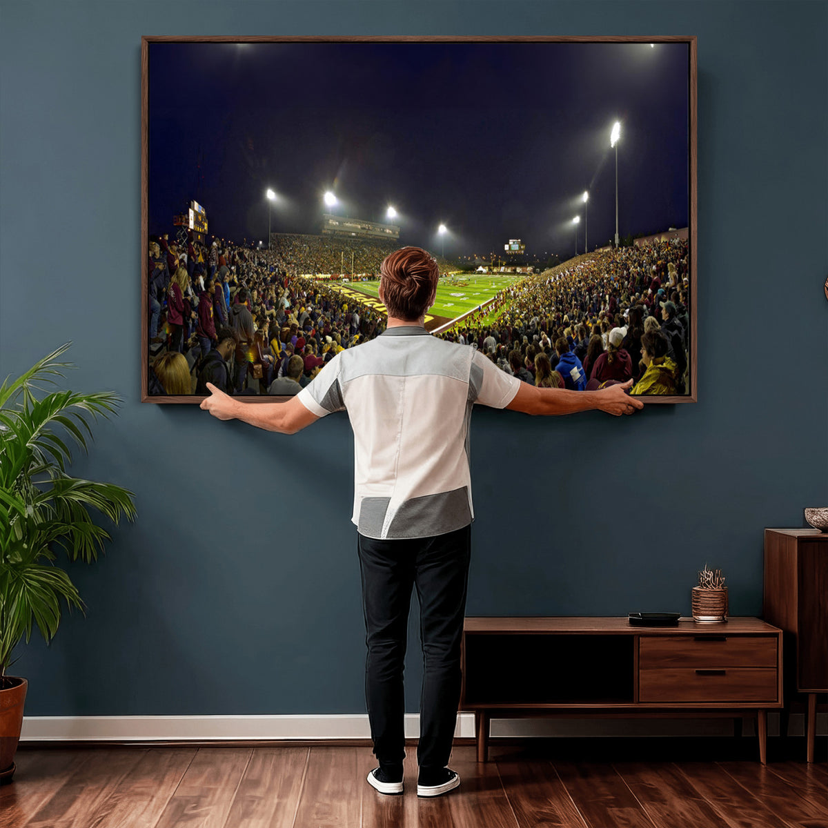 45619-MGV-CV-36X24 - Central Michigan University Chippewas Canvas Wall Art, Football Team Print - Mount Pleasant