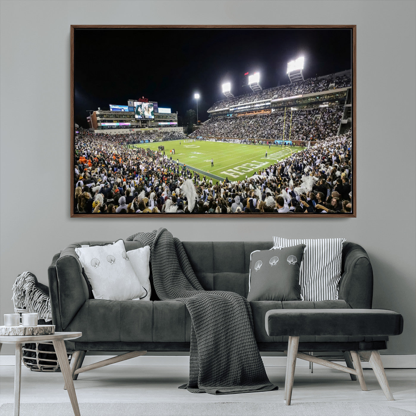 MGV-FC-36X24 - Georgia Tech Yellow Jackets Football Team Print - Atlanta Bobby Dodd Stadium Wall Art Canvas Print