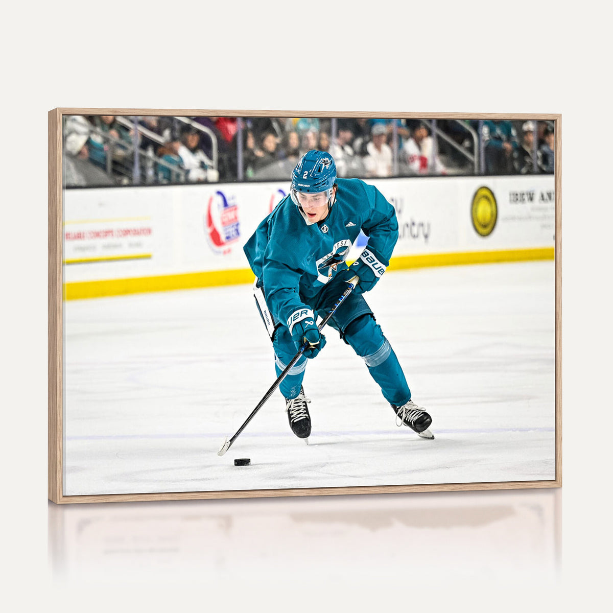 69179-MGV-CV-36X24 - San Jose Sharks Ice Hockey Player Wall Art Canvas Print