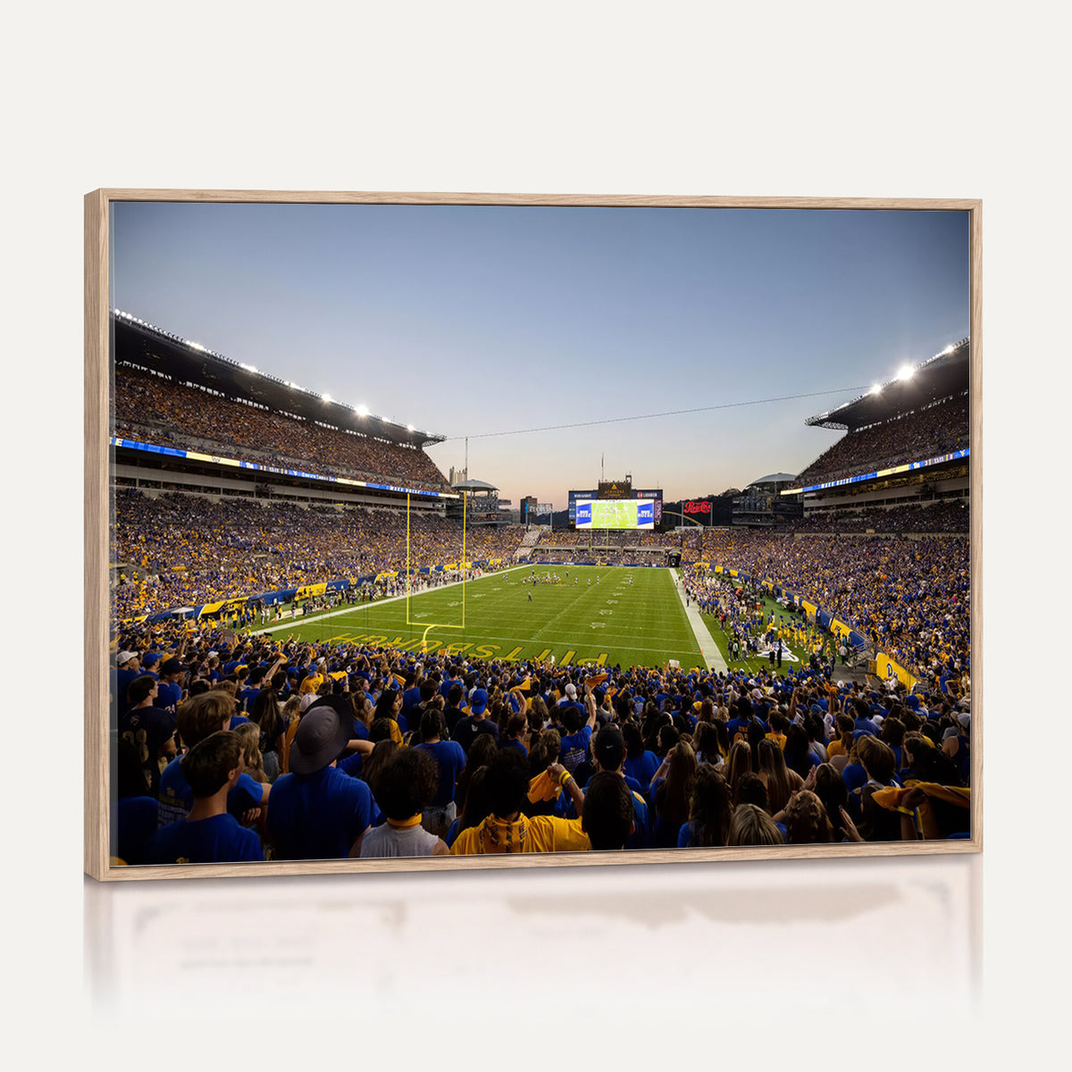 41853-MGV-CV-36X24 - Pittsburgh Panthers Football Team Print - Pittsburgh Acrisure Stadium Wall Art Canvas Print