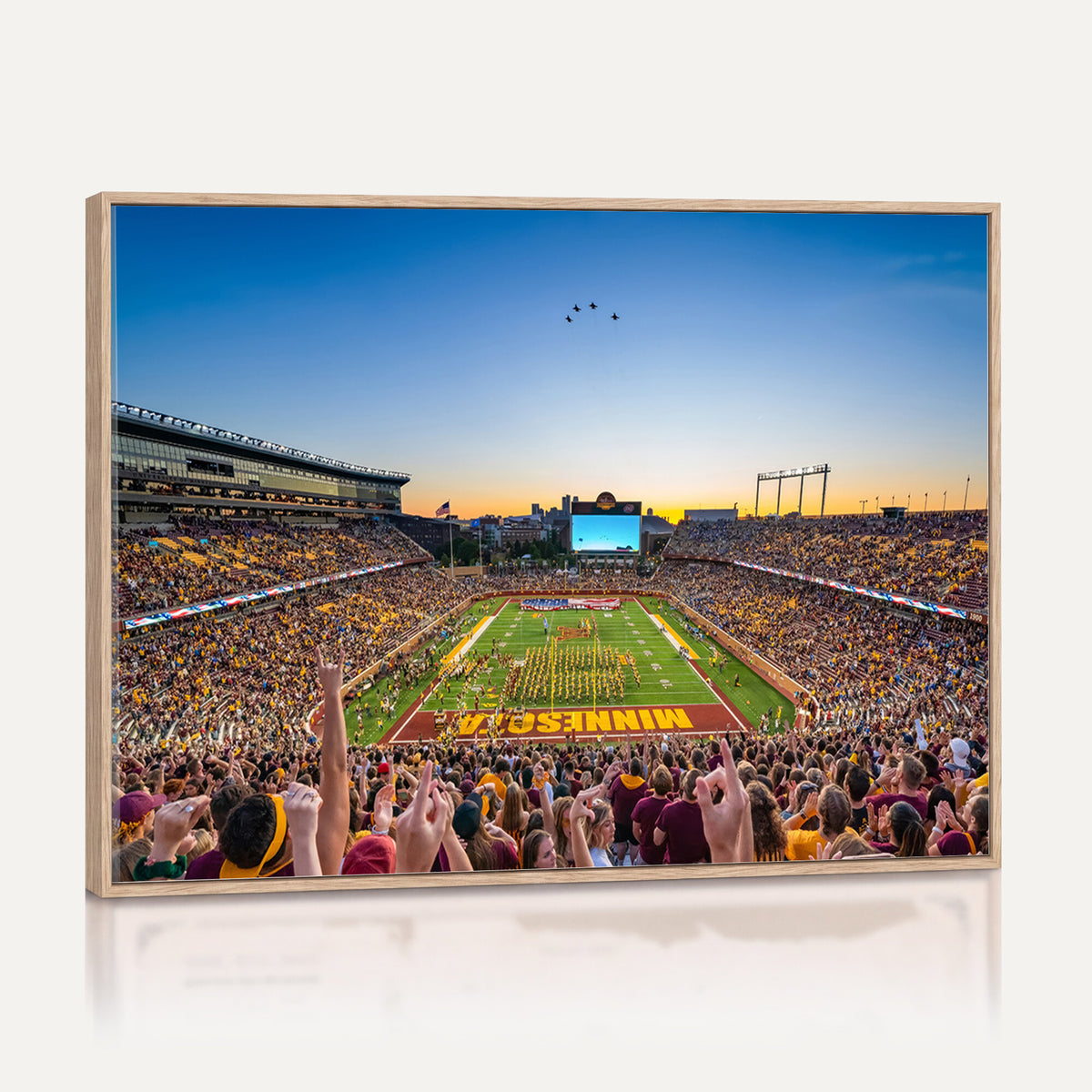 84421-MGV-CV-36X24 - University of Minnesota Golden Gophers Art Print, Football Team Print - Minneapolis Huntington Bank