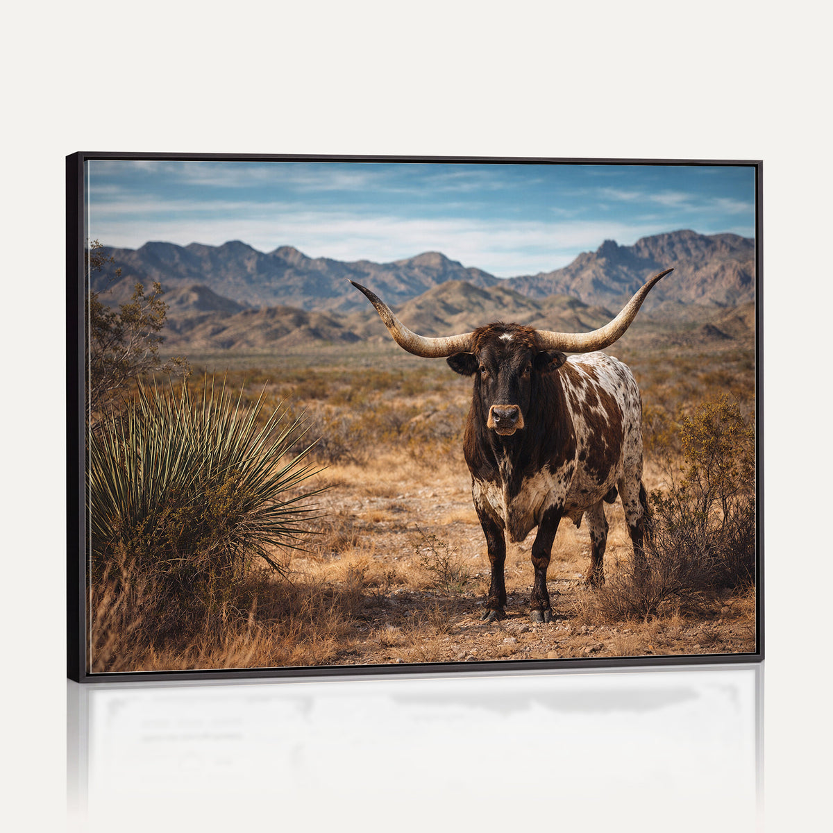 17622011S-MGV-CV-36X24 - Texas Longhorn Bull Wall Art Canvas Print, Western Farmhouse Cowboy Decor, Rustic Texas Ranch Cattle Artwork for Living Room Bedroom Office, Framed Wall Decor