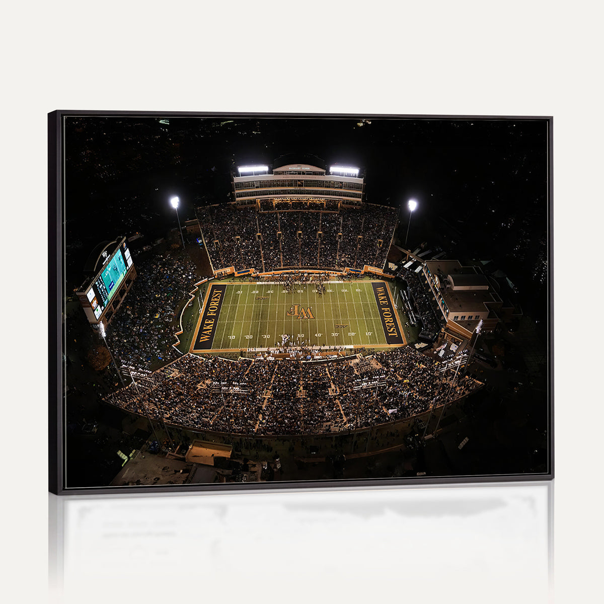 20605-MGV-CV-36X24 - Wake Forest University Demon Deacons Canvas Print, Football Team Wall Art