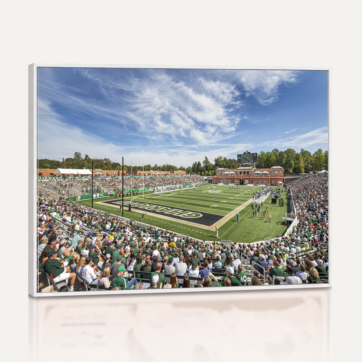 67799-MGV-CV-36X24 - University of Charlotte 49ers Football Team Print - Charlotte Jerry Richardson Stadium Canvas Print
