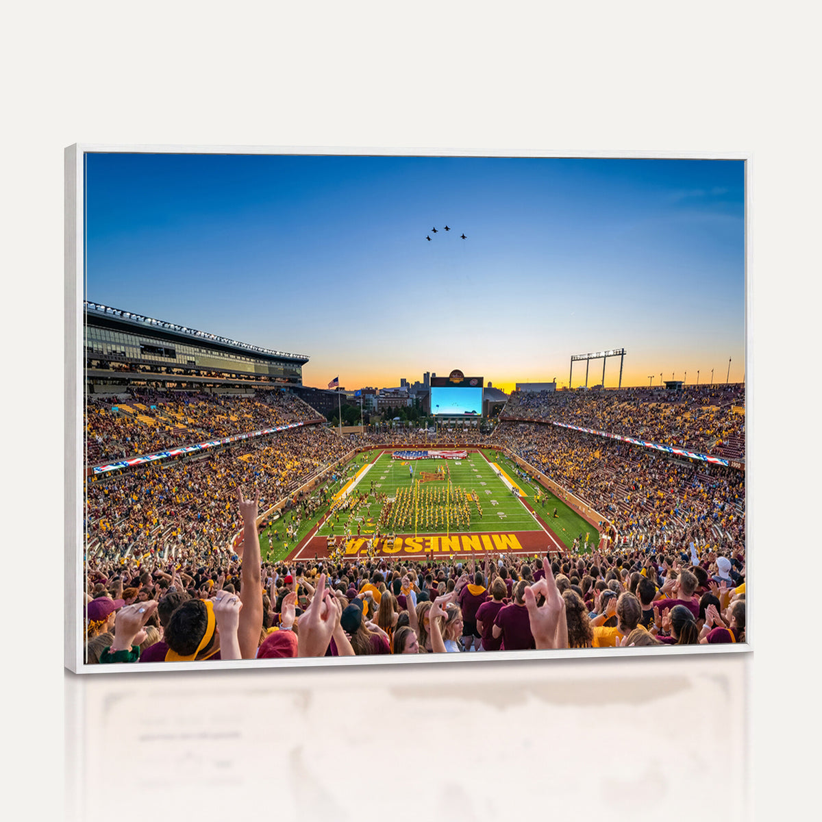 84421-MGV-CV-36X24 - University of Minnesota Golden Gophers Art Print, Football Team Print - Minneapolis Huntington Bank