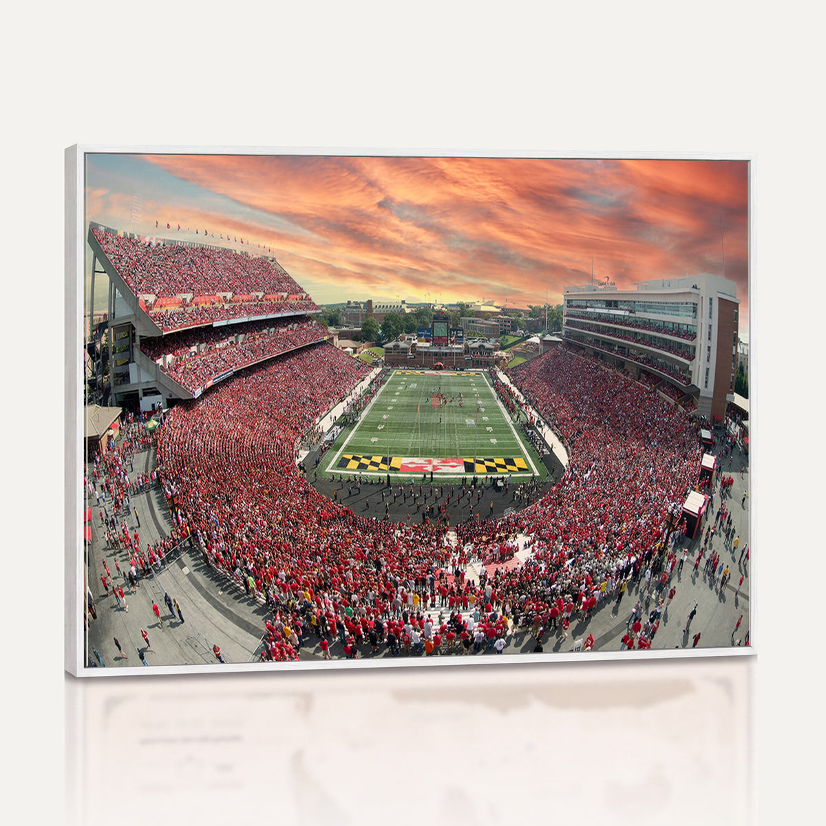 24140-PAN-FL-20X10 - University of Maryland Terrapins Football Team Print - College Park SECU Stadium Wall Art Canvas