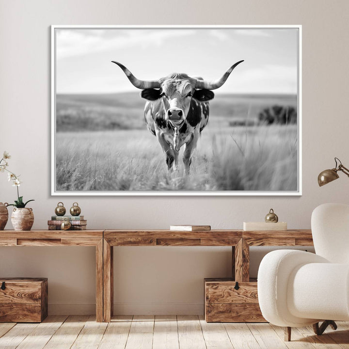 Texas Cow Longhorn Canvas Print, perfect for farmhouse décor.