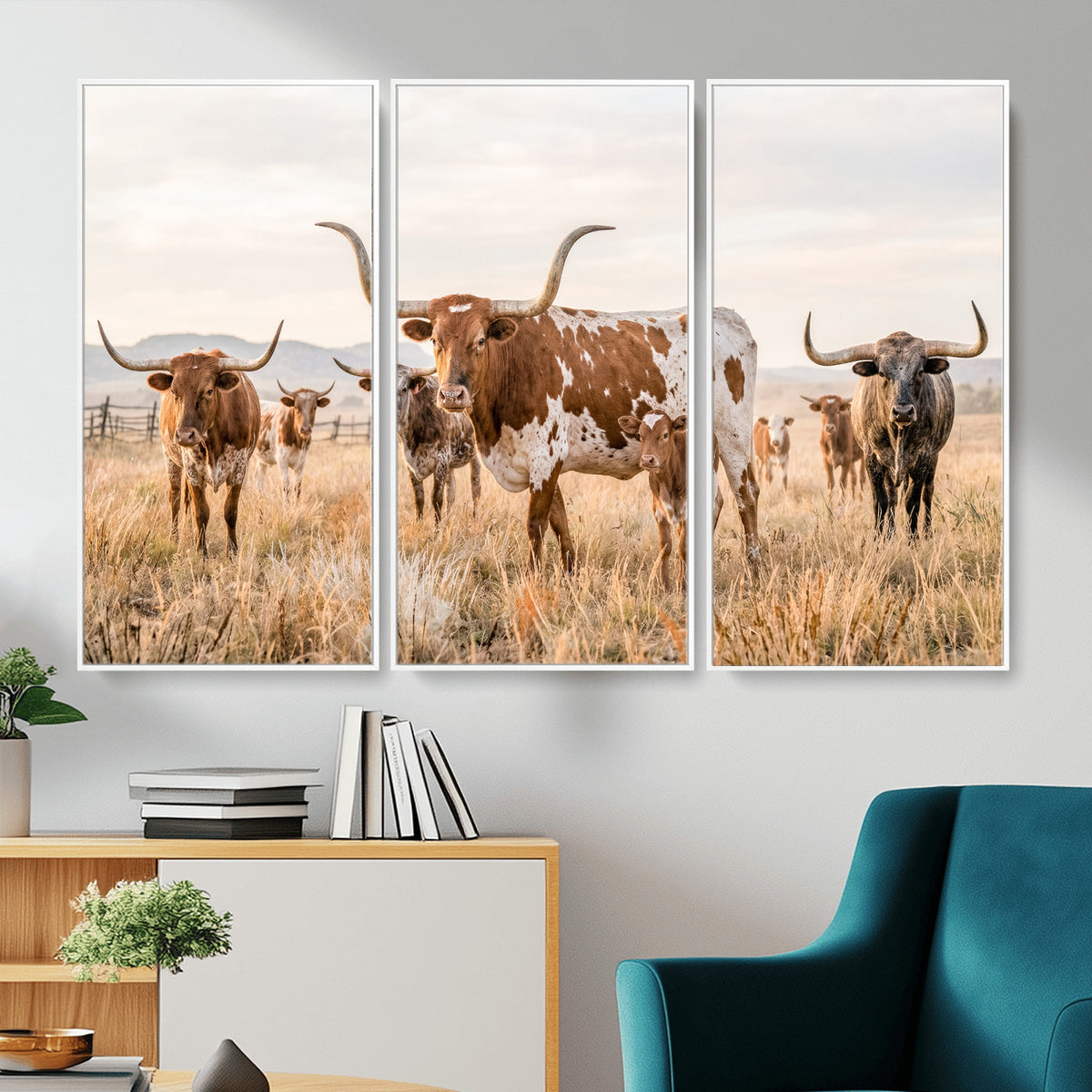 62336425AC-MGV-CV-36X24 - Texas Longhorn Canvas Wall Art, Rustic Farm Animal Photography Print, Farmhouse Country Decor, Western Ranch Art
