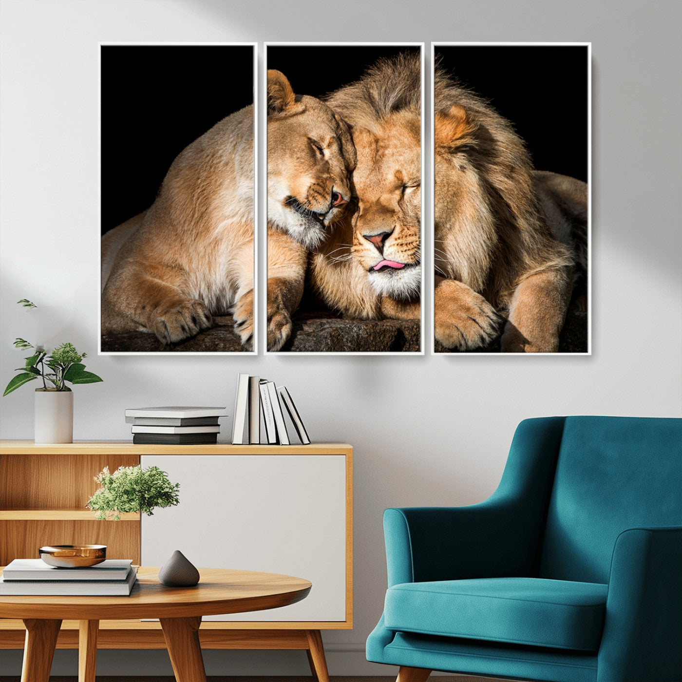 MGV-FC-48X32-3P - Lion and Lioness Wall Art Print Canvas | 3-Panel African Wildlife Canvas Print | Animal-Themed Art
