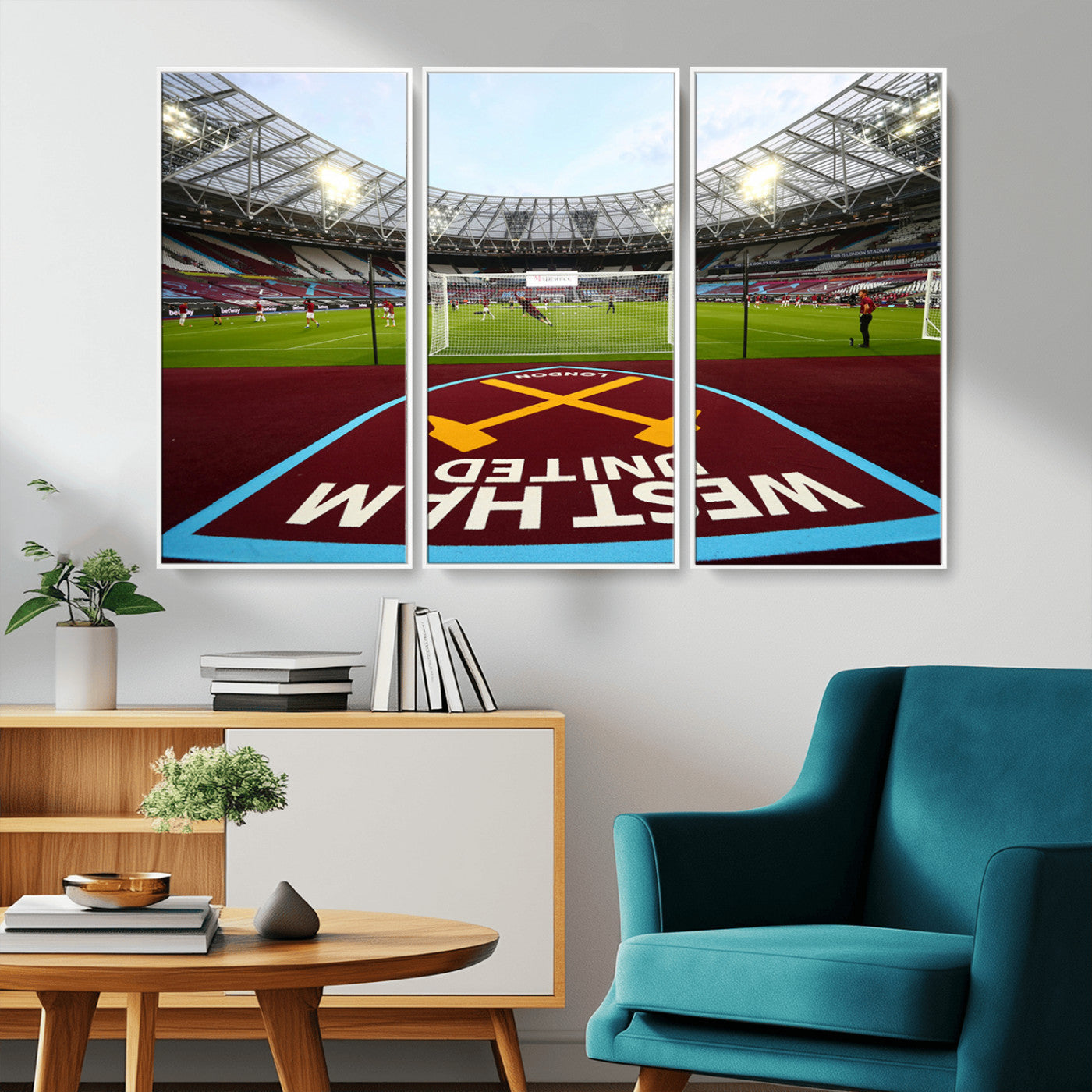 MGV-FC-48X32-3P - West Ham United FC Stadium Canvas Wall Art – London Stadium Football Print – Premier League Team
