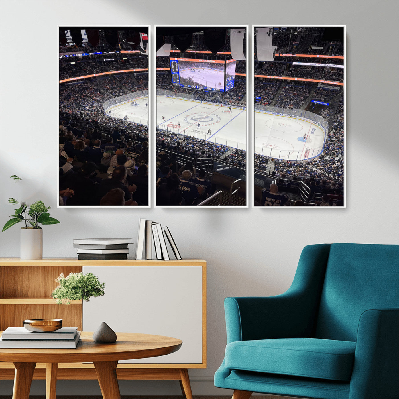 MGV-FC-48X32-3P - Amalie Arena Florida Wall Art Canvas Print - NHL Hockey Stadium Print