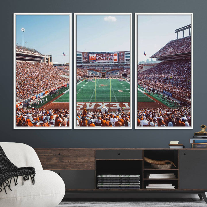 The canvas displays the Texas Longhorns Football team at Austins Darrell K Royal-Texas Memorial Stadium.