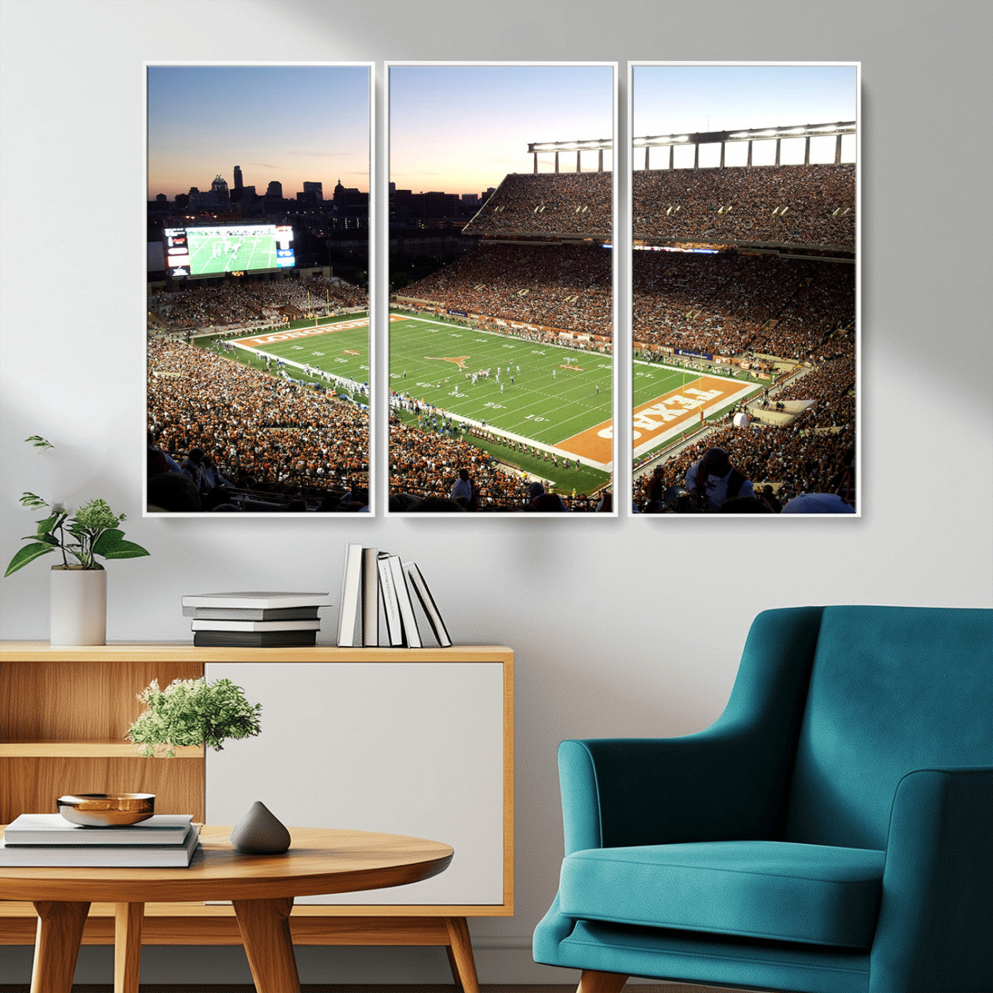 MGV-FC-48X32-3P - Darrell K Royal-Texas Memorial Stadium Canvas Wall Art - Texas Longhorns Football Match
