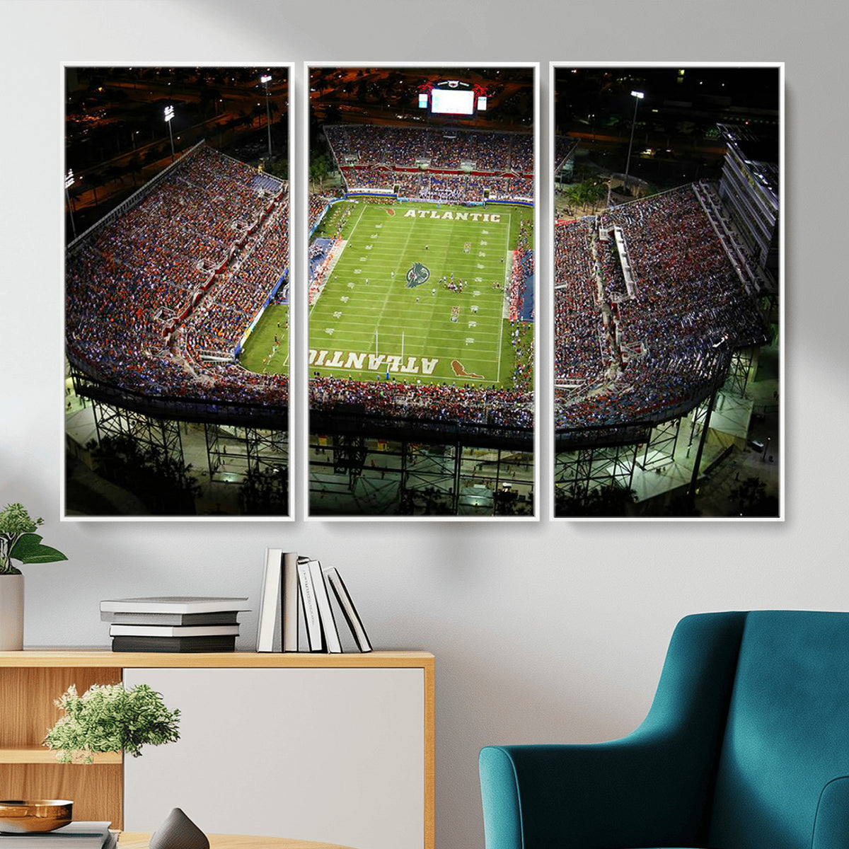 72354-MGV-CV-36X24 - Florida Atlantic University Owls Football Team Print - Boca Raton FAU Stadium Wall Art Canvas Print