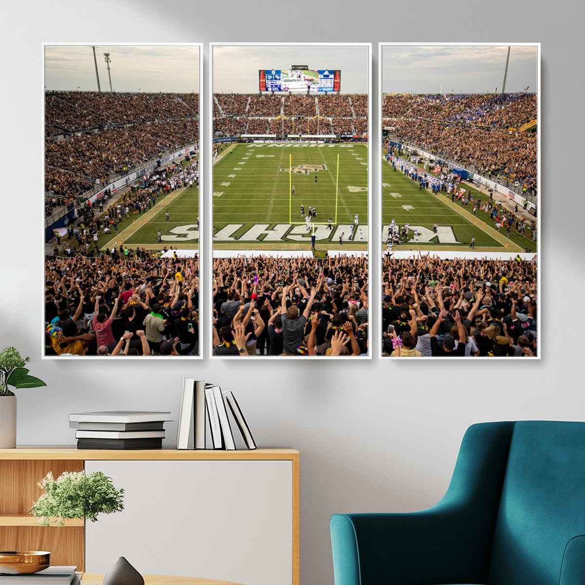 38659-MGV-CV-36X24 - UCF Knights Football Team Print - Orlando FBC Mortgage Stadium Canvas Print