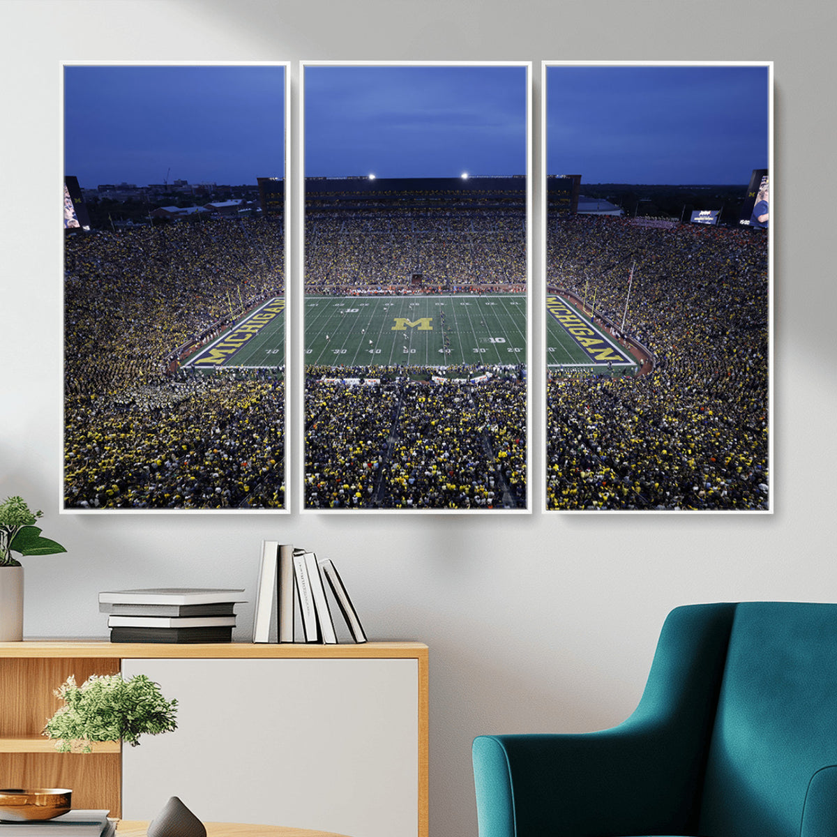 34202-MGV-CV-36X24 - University of Michigan Wolverines Football Team Print - Ann Arbor Michigan Stadium Wall Art Canvas