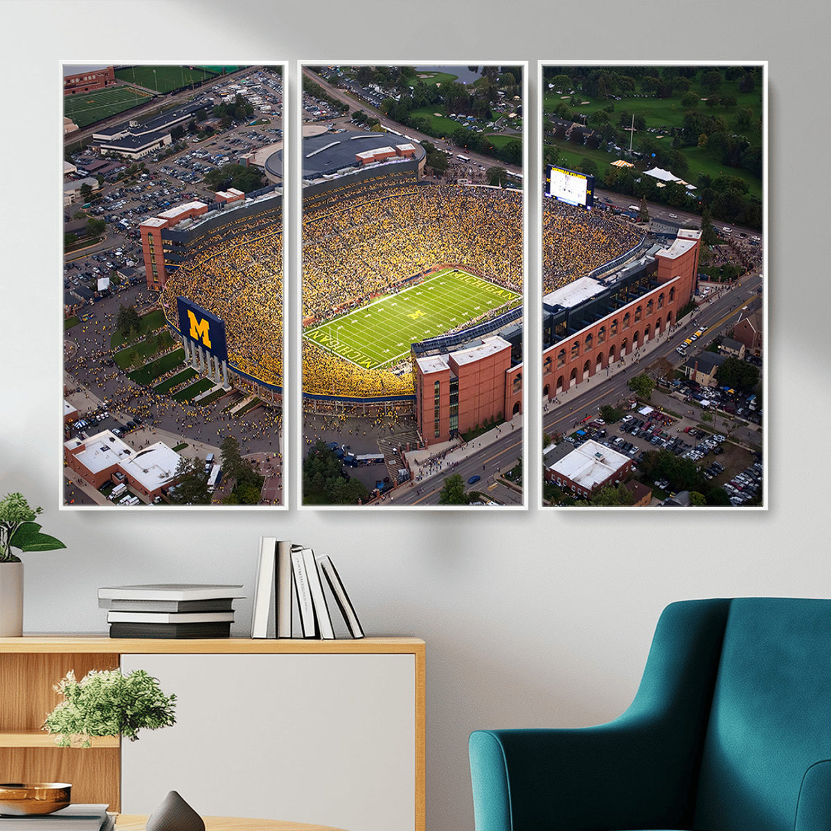 95248-PAN-FL-20X10 - University of Michigan Wolverines Football Team Print - Ann Arbor Michigan Stadium Wall Art Canvas