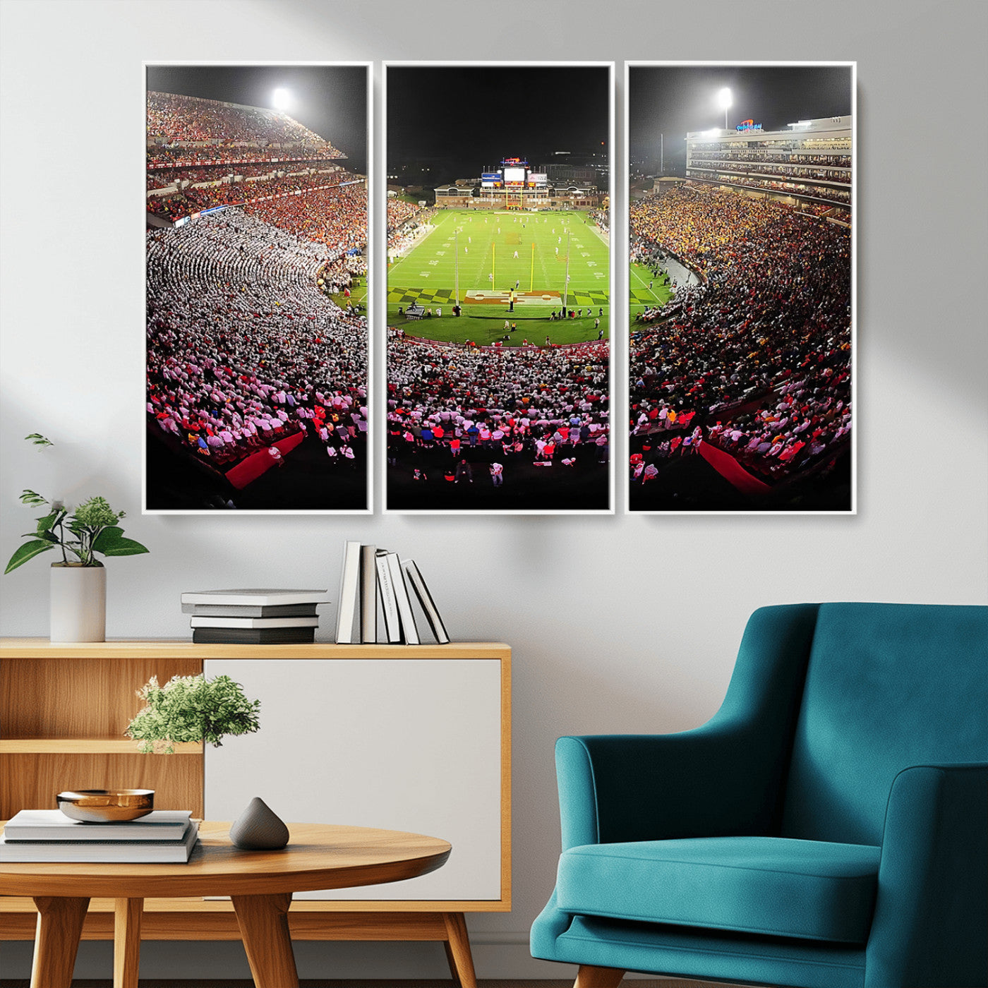MGV-FC-48X32-3P - University of Maryland Terrapins Football Team Print - College Park SECU Stadium Wall Art Canvas