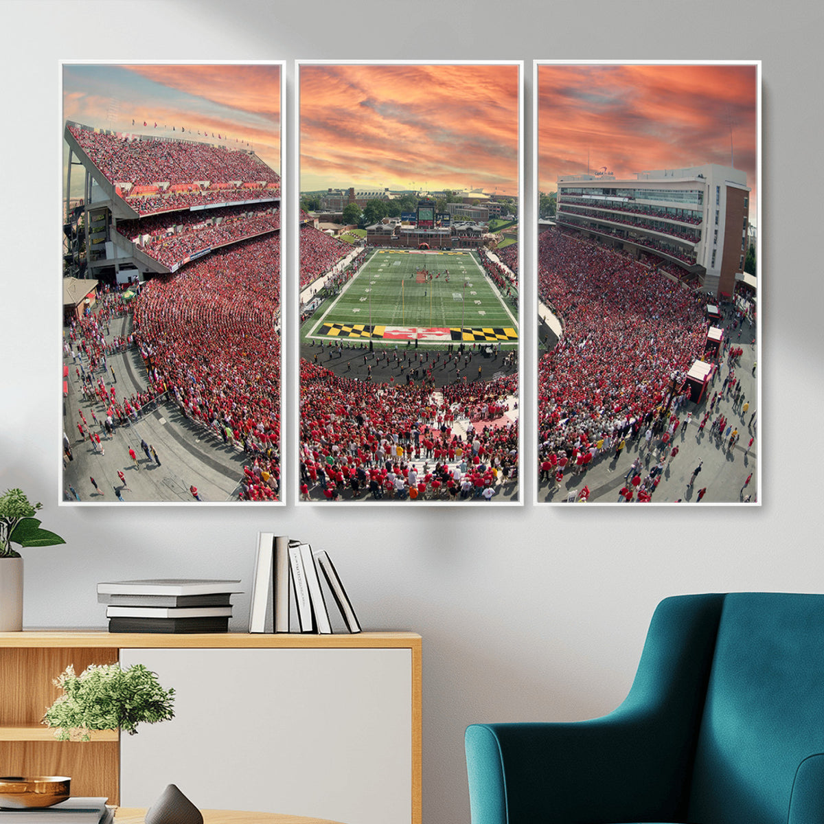 24140-PAN-FL-20X10 - University of Maryland Terrapins Football Team Print - College Park SECU Stadium Wall Art Canvas