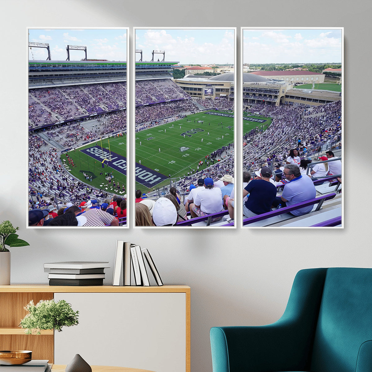 95139-MGV-CV-36X24 - The Texas Christian University TCU Horned Frogs Football Team Print, Fort Worth