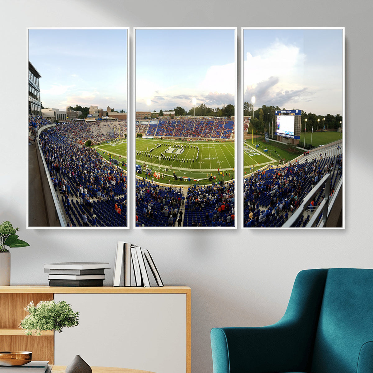 44850-MGV-CV-36X24 - The Duke University Blue Devils Football Team Print, Durham