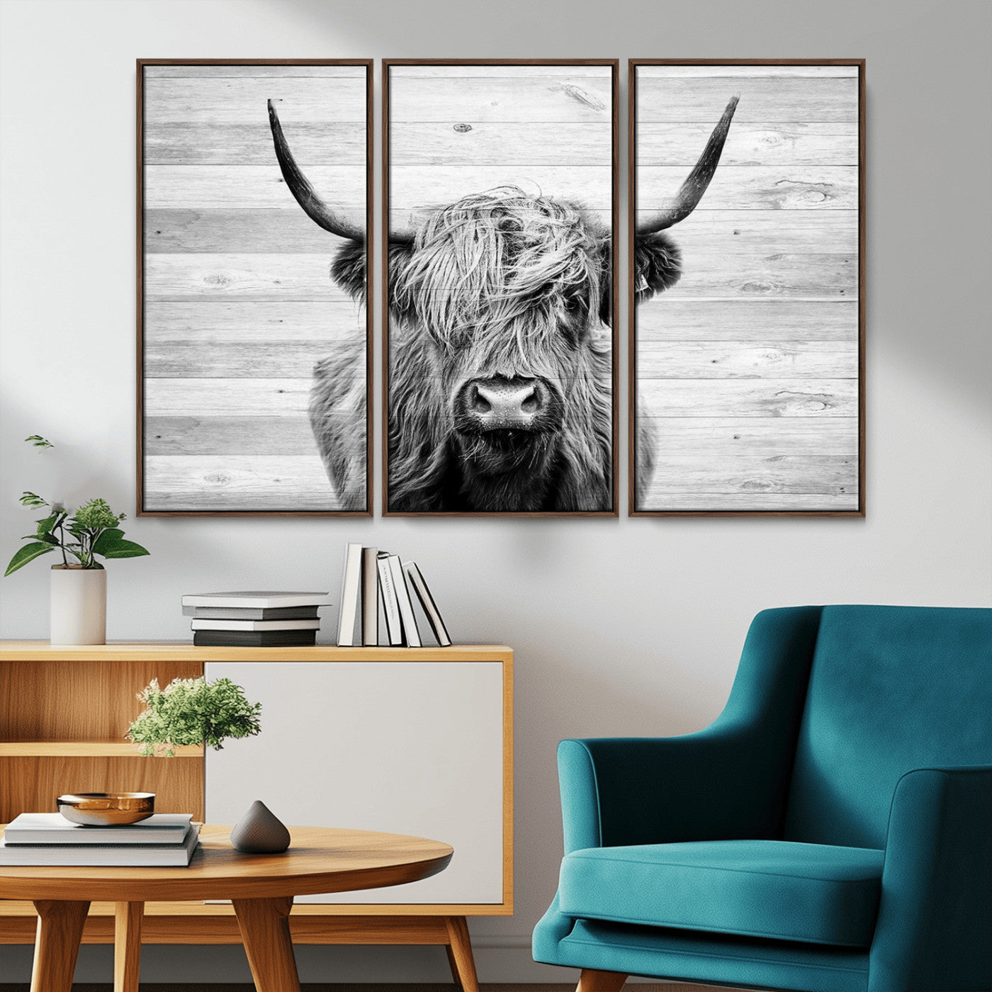 MGV-FC-48X32-3P - Scottish Highland Cow Cattle Art Print on Wood Background Style