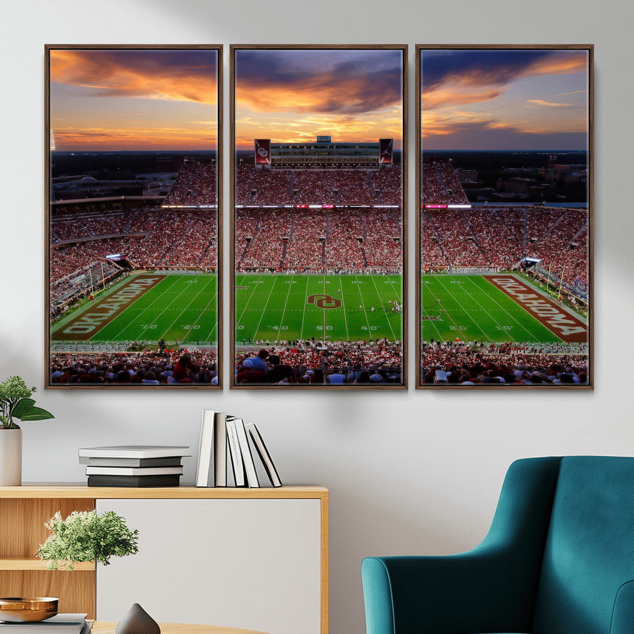 51457497-MGV-CV-36X24 - Oklahoma Sooners Stadium Wall Art Canvas Print, College Football Sunset Game Scene, OU Football Field Panorama Wall Decor