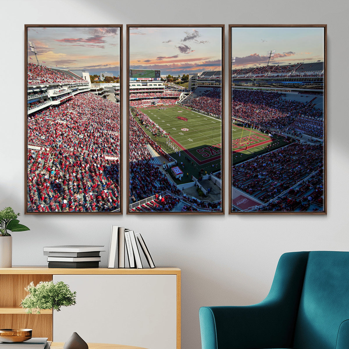 46571211-MGV-CV-36X24 - Donald W. Reynolds Razorback Stadium Wall Art Canvas Print – Arkansas Razorbacks Football Artwork for Home, Office, and Sports Room Decor
