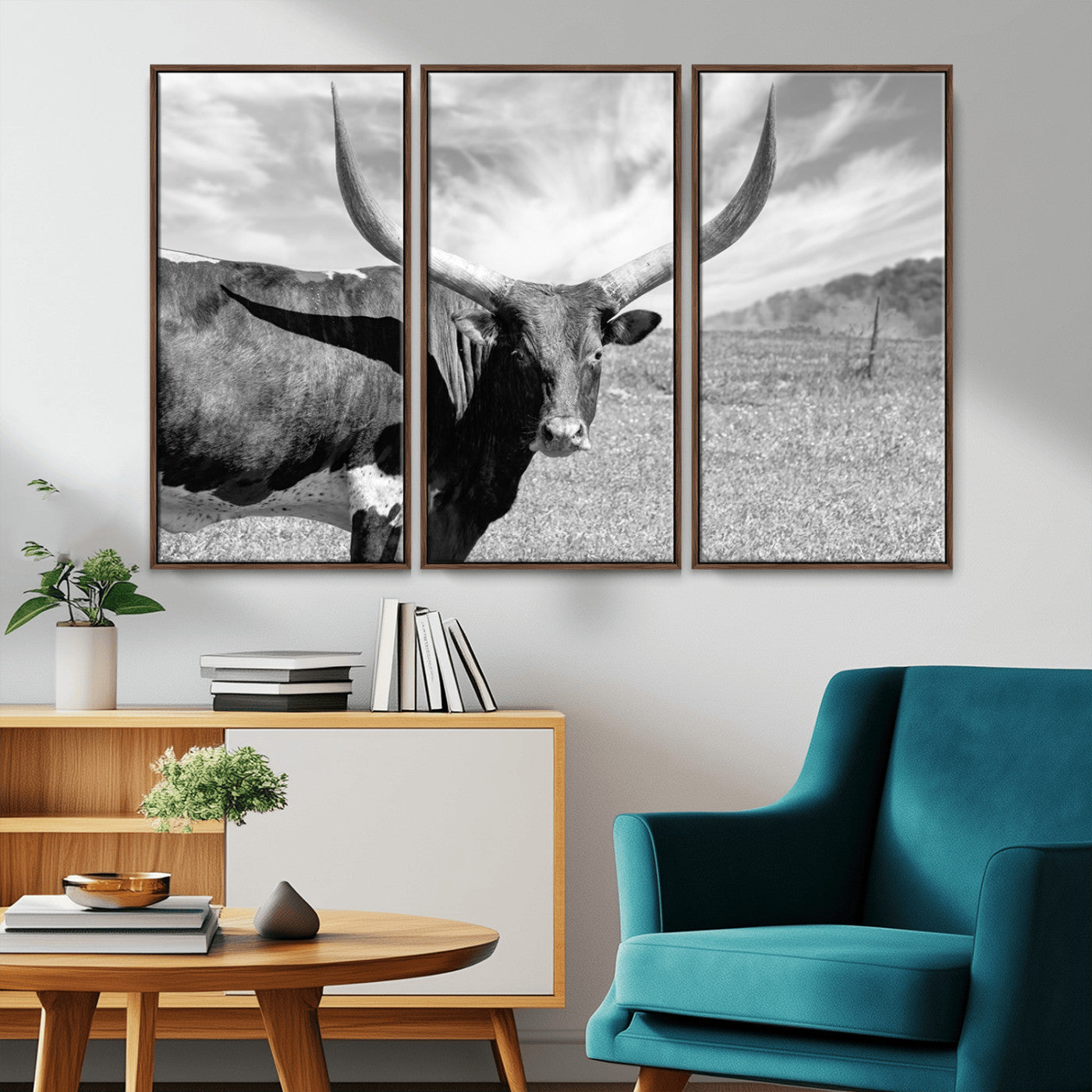 MGV-FC-48X32-3P - Cattle Wall Art Longhorn Cow Canvas Print