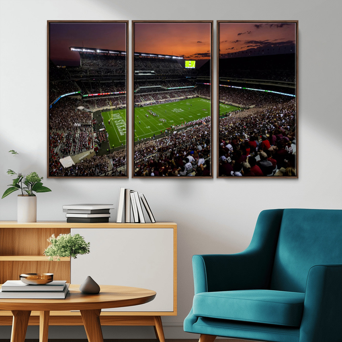 MGV-FC-48X32-3P - Texas A&M Aggies Football Team Print - College Station Kyle Field Stadium Wall Art Canvas Print