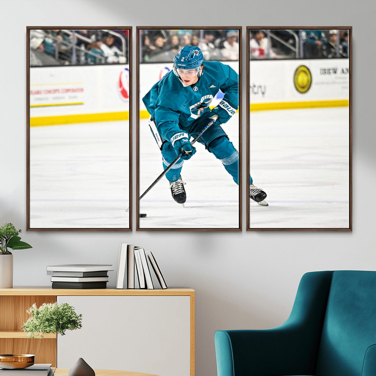 69179-MGV-CV-36X24 - San Jose Sharks Ice Hockey Player Wall Art Canvas Print