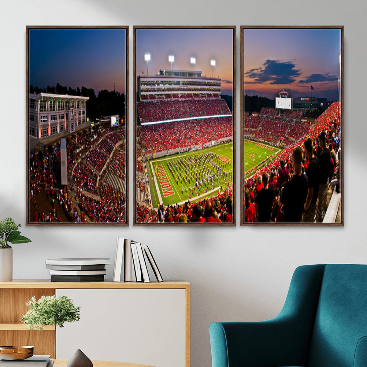 87655-MGV-CV-36X24 - NC State Wolfpack Football Team Print - Raleigh Carter-Finley Stadium Wall Art Canvas Print