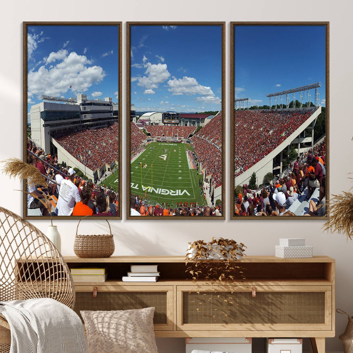 This Lane Stadium print captures Virginia Tech on the field along with the vibrant crowd, making it the perfect wall art for Hokies fans.