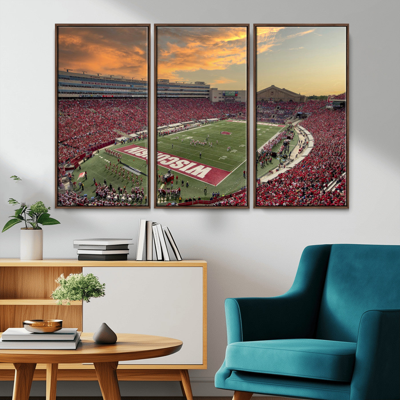 41472-MGV-CV-36X24-Camp Randall Stadium Wisconsin Badgers Large Wall Art Canvas Print | College Football Stadium Wall