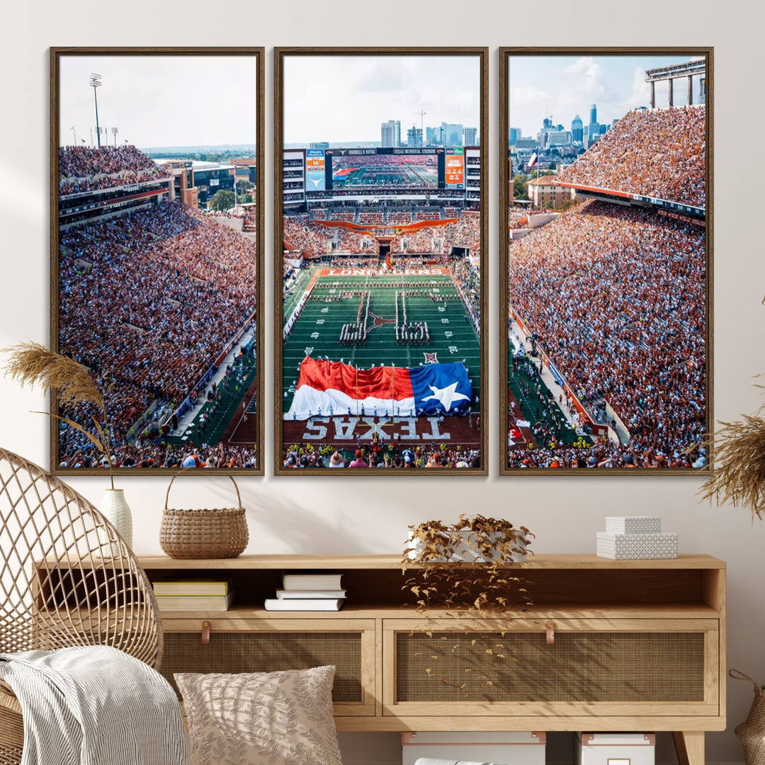 University of Texas Longhorns canvas: A premium print depicting Darrell K Royal-Texas Memorial Stadium with the city skyline and Texas flag.