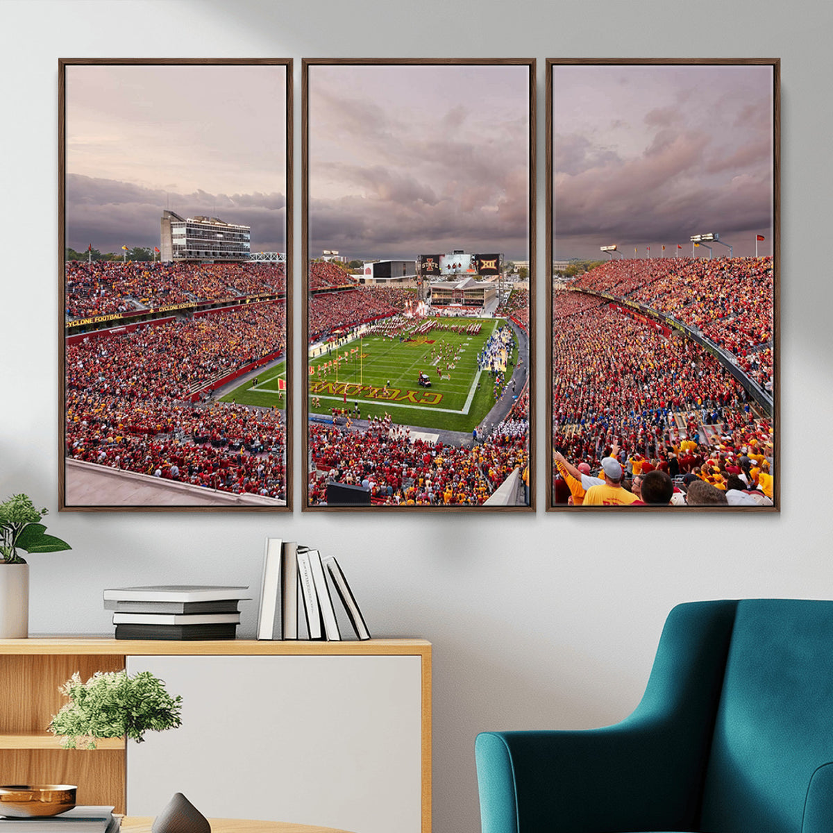 50373-MGV-CV-36X24 - Iowa State University Cyclones Football Team Print, Ames