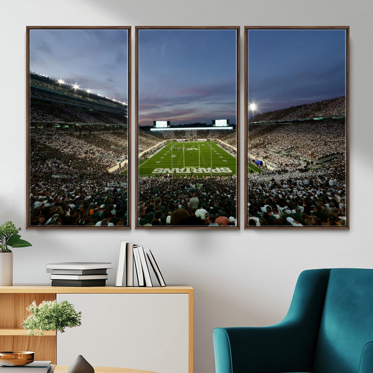 90831-PAN-FL-20X10 - Michigan State Spartans Football Team Print - East Lansing Spartan Stadium Canvas Print