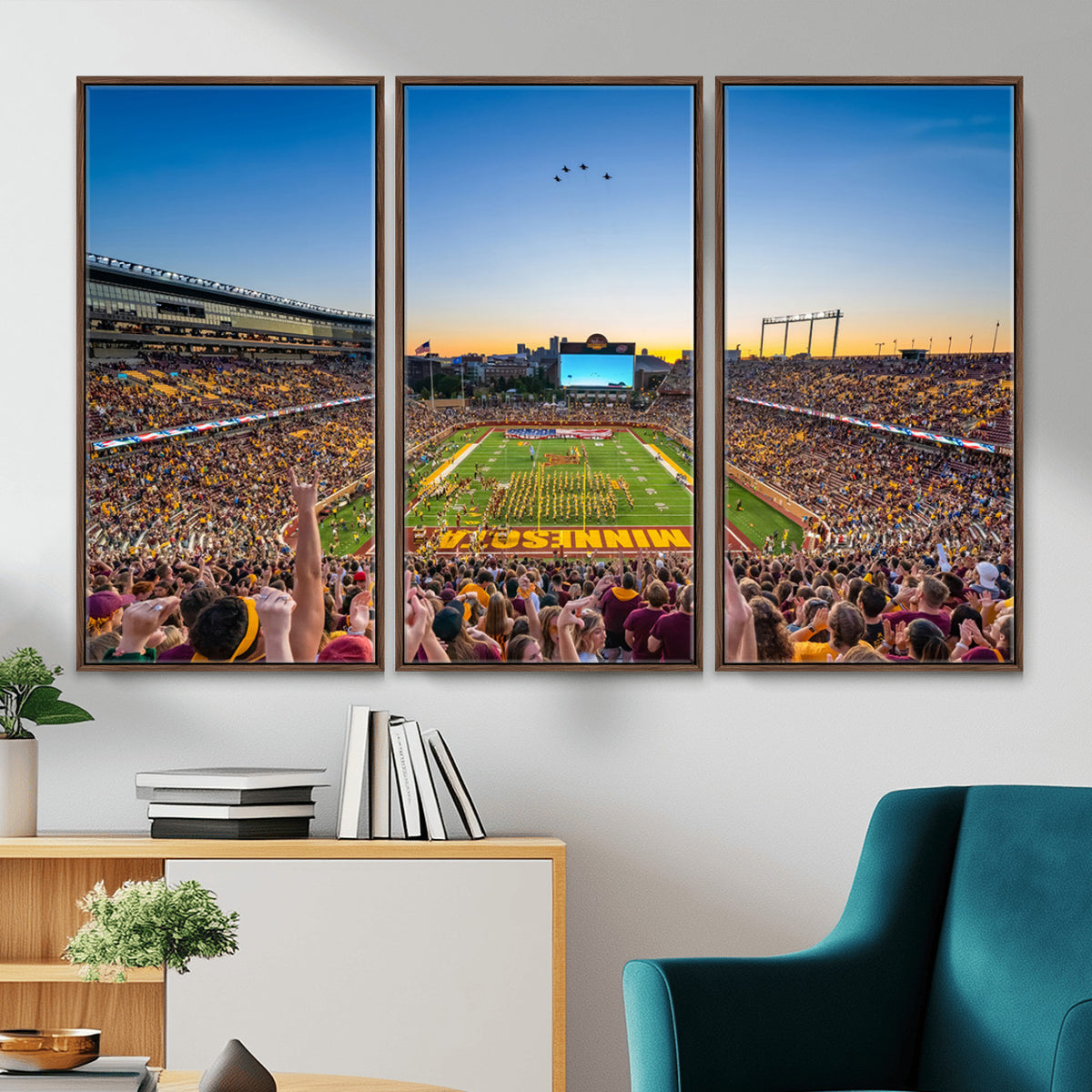 84421-MGV-CV-36X24 - University of Minnesota Golden Gophers Art Print, Football Team Print - Minneapolis Huntington Bank