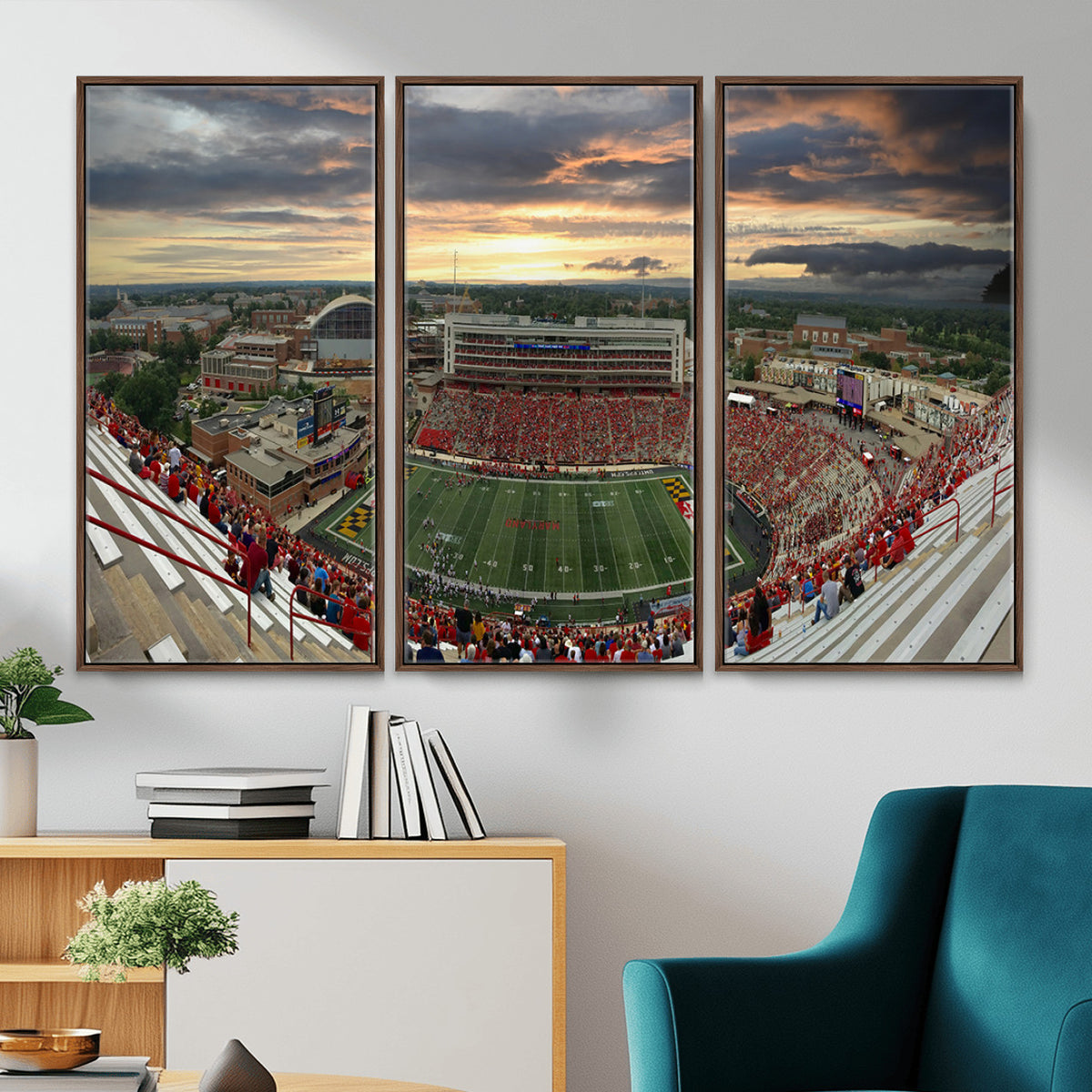 29993-PAN-FL-20X10 - University of Maryland Terrapins Football Team Print - College Park SECU Stadium Wall Art Canvas