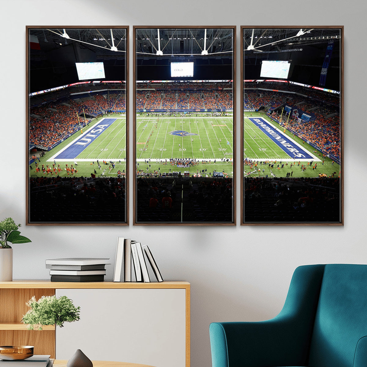 98617-MGV-CV-36X24 - The University of Texas at San Antonio Roadrunners Football Team Print, San Antonio Alamodome