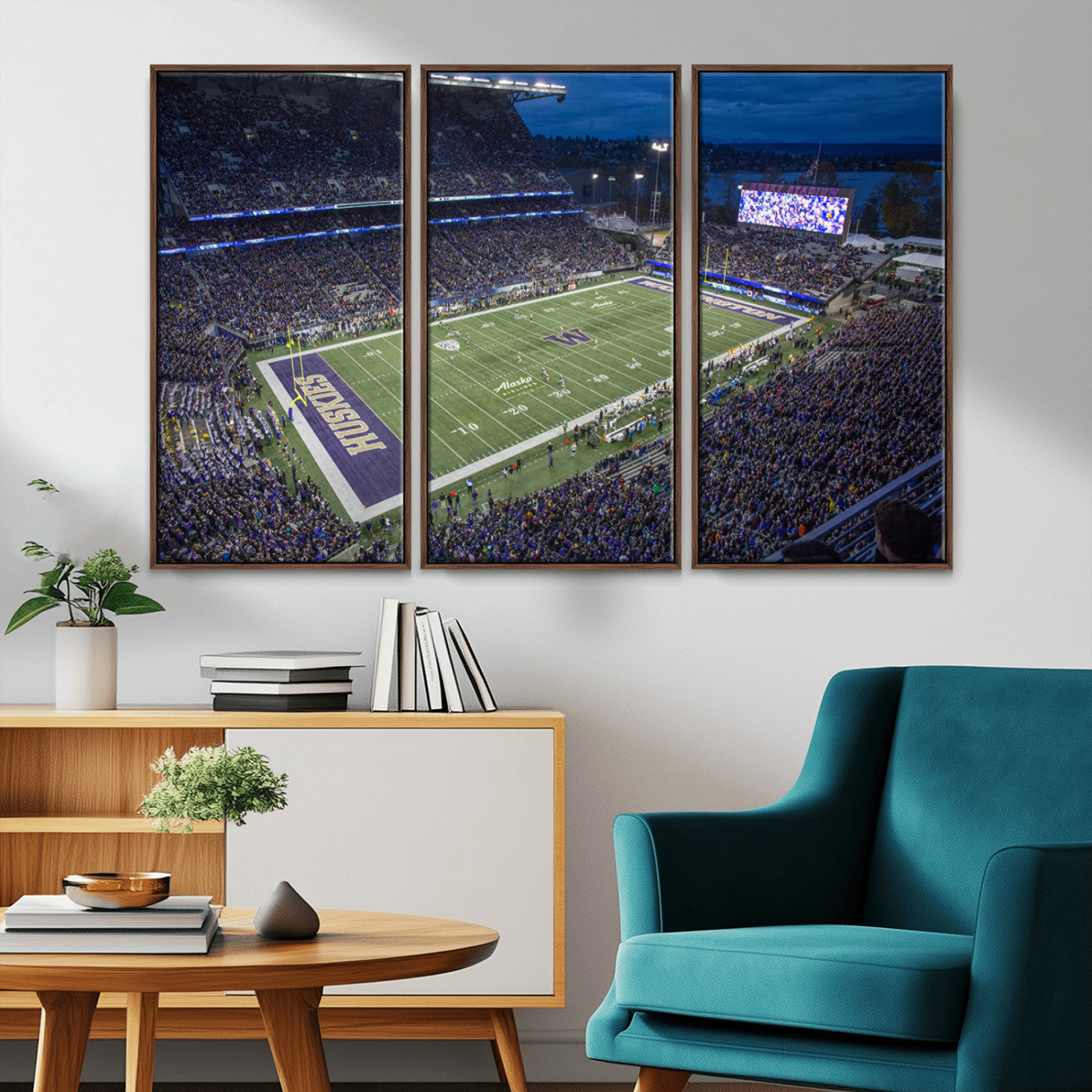MGV-FC-48X32-3P - The University of Washington Huskies Football Team Print - Seattle Husky Stadium Wall Art Canvas