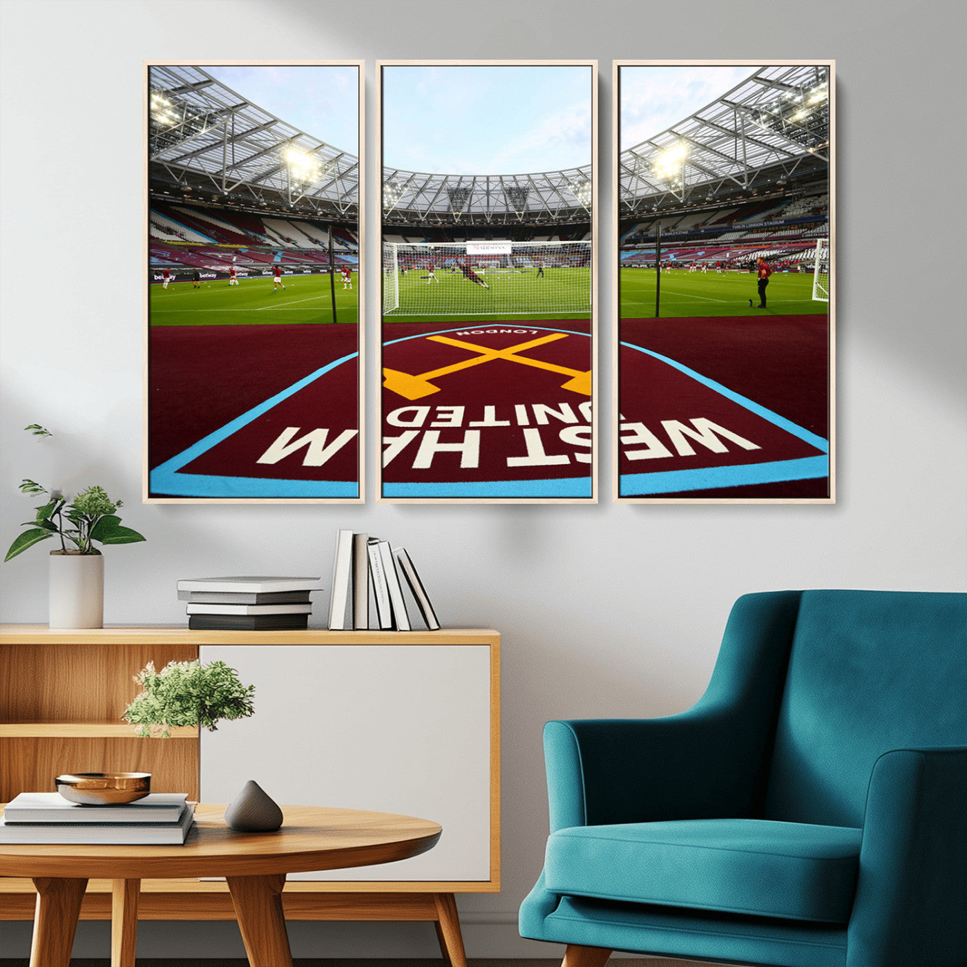 MGV-FC-48X32-3P - West Ham United FC Stadium Canvas Wall Art – London Stadium Football Print – Premier League Team