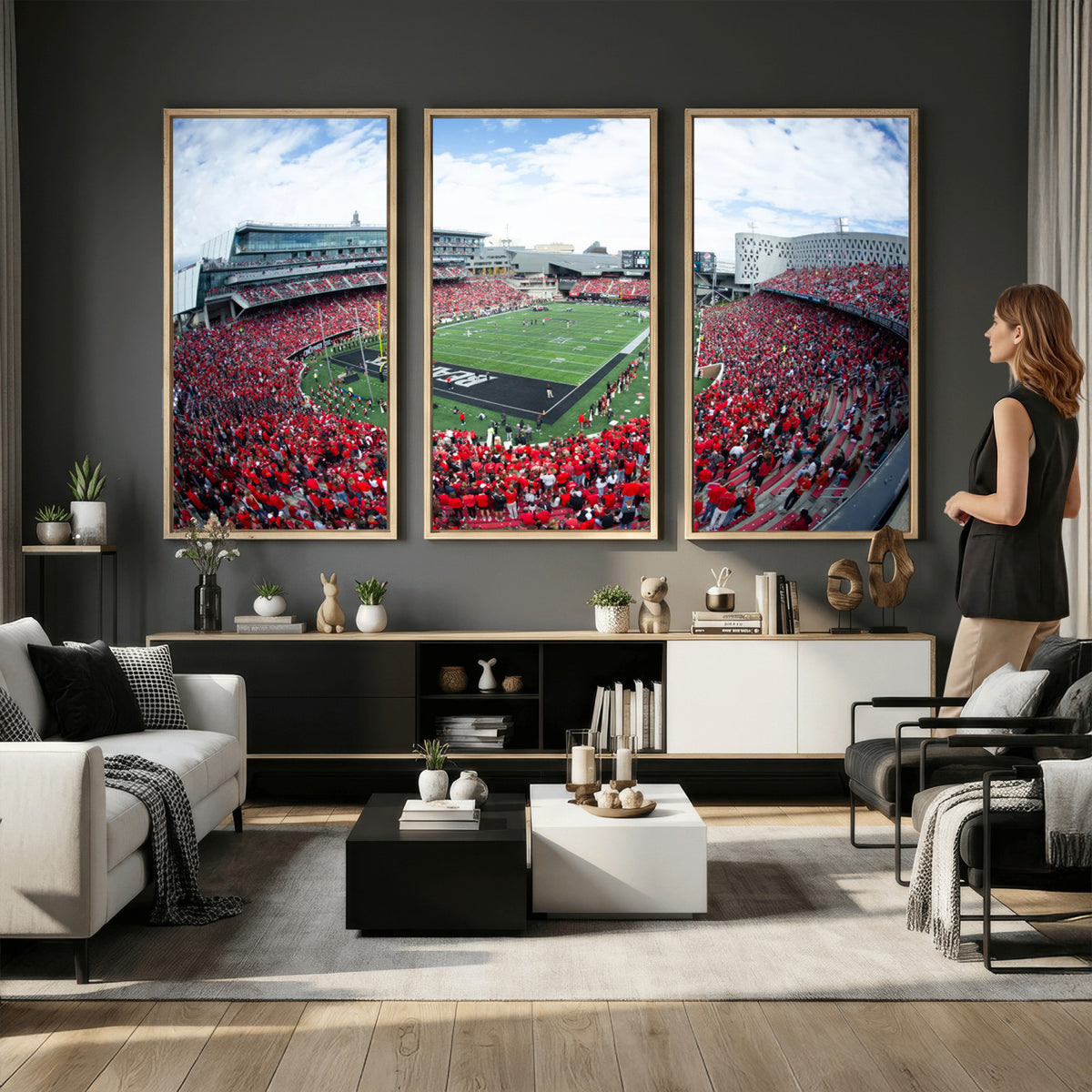 54070-MGV-CV-36X24 - Cincinnati Bearcats Football Team Print - Nippert Stadium Wall Art Canvas Print
