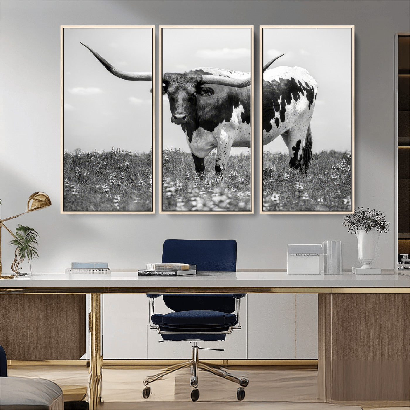 -Texas Black White Highland Longhorn Cow Wall Art Canvas Print