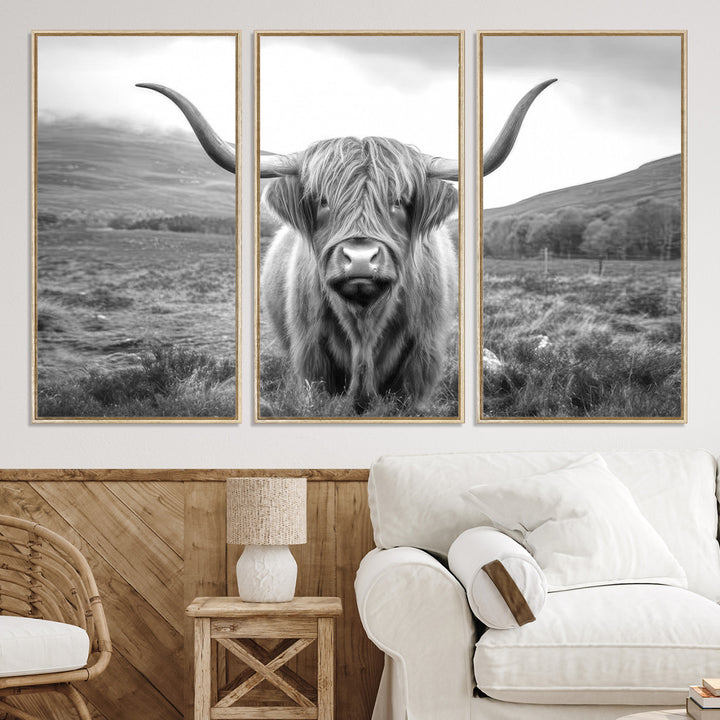 Black White Scottish Highland Cow Canvas Farm Wall Art Canvas Print